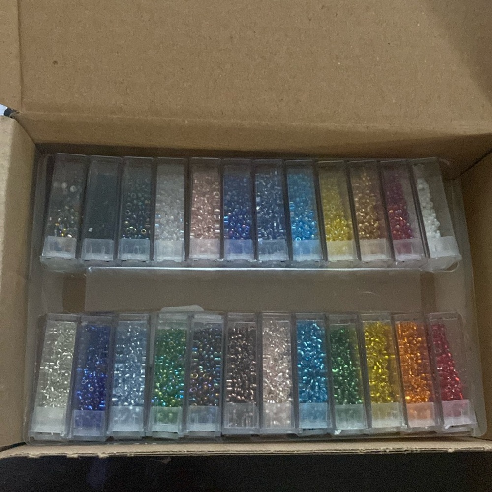 Assorted tiny beads, 24 colors